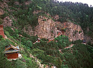 《黑神话：悟空》Steam峰值超200万 国内玩家占9成